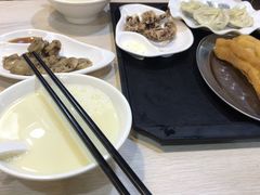 -兄弟深夜豆浆