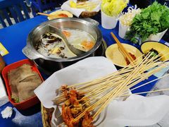 -马路边边·成都串串(翠柏路店)