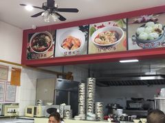 -胡成记口蘑龙眼包子(盐道街店)