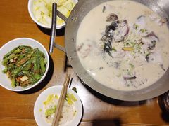 -格塘人家·山泉水煮鱼(望兴家园店)