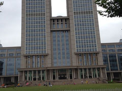 iphone_upload_pic-复旦大学光华楼