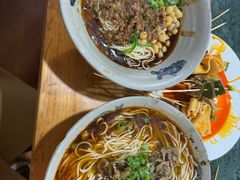 -丁丁猫重庆小面(徐州路店)