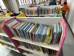 -金海岸文化艺术中心-图书馆