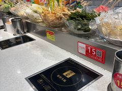 -百品聚旋转火锅(万德庄店)
