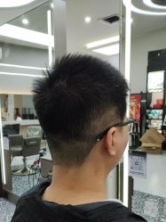-苏豪路易士·嘉玛发廊