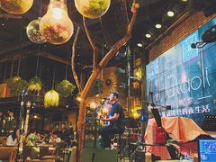 -胡桃里乐队酒馆(农科路店)