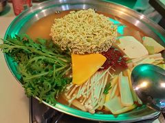 -富乐满 炸鸡&韩国料理 불로만(虹泉路店)