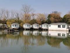 -金庭庄园酒店-停车场