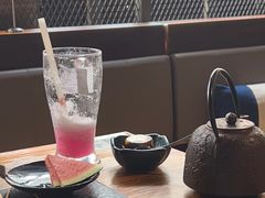-湊湊火锅·茶憩(南京东路悦荟店)