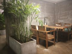 -HIGH FIVE哈福手工汉堡(桂林路店)