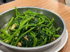 -荣基四海一家·家常菜·海鲜大排档(新安店)