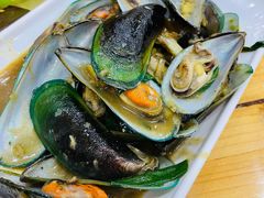 姜葱炒青口-贞姨美食·老字号海鲜大排档