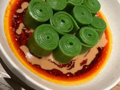 小大董凉皮-小大董·烤鸭(凤凰汇店)