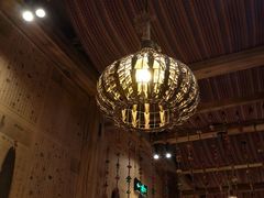 -老牌坊云南鱼豆花火锅(爱建店)