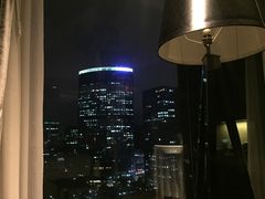 -广州天河希尔顿酒店