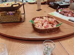 -老滇山寨•云南特色菜•地方菜•民族风情歌舞表演(金碧店)