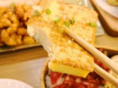 -小镇大厨新概念复合中餐厅(万达广场大连高新店)
