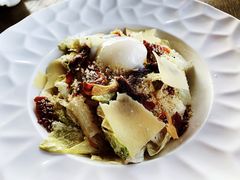 凯撒沙拉配卡真大虾-恰餐厅及酒吧CHAR Bar & Grill(北京三里屯洲际店)