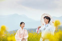 -唯一视觉婚纱摄影(李家村店)