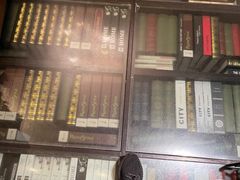 -钟书阁(松江泰晤士小镇店)