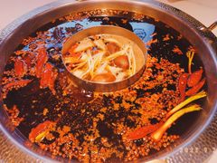 -潮火锅·麻辣牛肉火锅(观音桥方圆·LIVE店)
