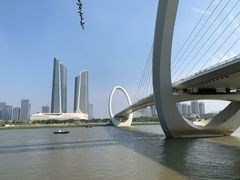 -南京眼步行桥