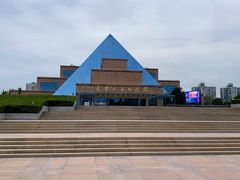 -上海市龙华烈士陵园