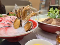 -红鼎豆捞·非遗鲍皇汤火锅(宝丰路店)