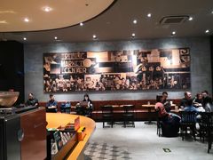 -星巴克臻选(郑州国贸360广场店)