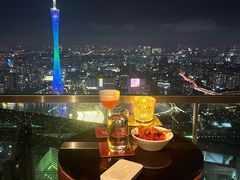-广州柏悦酒店·悦吧·顶楼露天酒吧