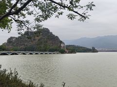 -星湖旅游景区七星岩