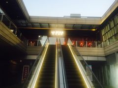 门面-鲁采LU STYLE(新天地店)