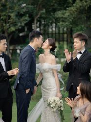 -Renee芮亦婚纱