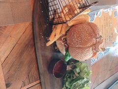 -自然食集西餐厅(泰晤士小镇店)