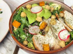 牛油果鸡胸肉沙拉-农畉LONFOOD(福田星河COCOPark店)