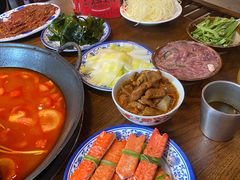 -萍姐火锅·公路夜市(武汉首店)