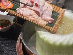 -得意咚瓜·顺德鱼生·冬瓜火锅(深圳首店)