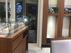 -亨吉利世界名表中心(华润万象城店)