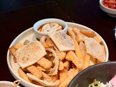 洋葱奶酪薯条-Fuzzy Bistro 浮几韩餐·茶酒馆