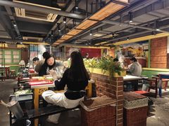 -钢管厂五区小郡肝串串香火锅(梅川路店)