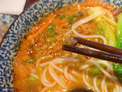 -粉家柳州螺蛳粉(杨宅路店)