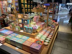 -猫的天空之城概念书店(苏州诚品店)