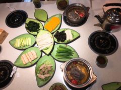 -一叶一世界·素食餐厅(锦华万达店)
