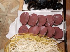 东北黑木耳-鱼遇木桶斑鱼火锅(塔湾店)
