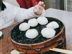 -舒小笼松针小笼包