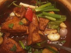 -八府香鸭·啫啫煲(华山路店)