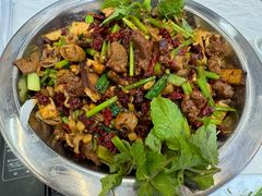 虾酸黄牛肉-老马餐馆
