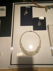 -北京七彩云南翡翠珠宝旗舰店(月坛店)