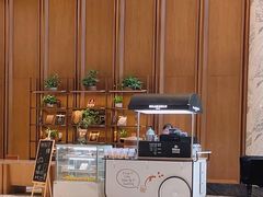 -上海虹桥祥源希尔顿酒店
