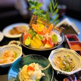 在上鼎吃三天我都吃不完所有菜品[加油]
